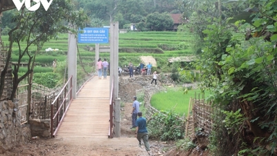 Đài Tiếng nói Việt Nam khánh thành cầu vượt suối cho xã đặc biệt khó khăn ở Sông Mã, Sơn La