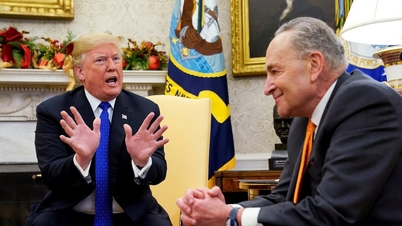 លោក Trump និងរដ្ឋាភិបាលអាមេរិកបន្ត 'តស៊ូ'