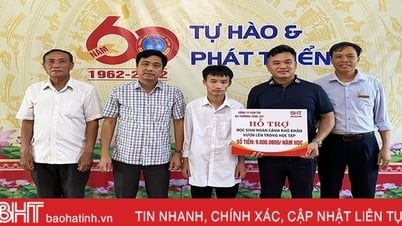 Công ty Vận tải đa phương thức AVT trao học bổng cho học sinh nghèo