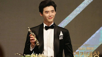 Lee Jong Suk ជួបជាមួយអ្នកគាំទ្រវៀតណាមជាលើកដំបូង