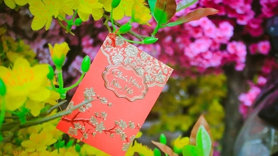 Quanh chuyện lì xì, chúc Tết