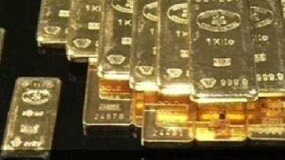 87-year-old man donates nearly 29kg of gold and 1kg of platinum to the government