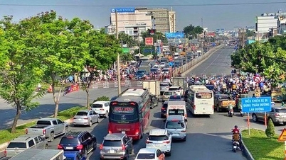 Tp.HCM tăng cường xử lý "xe dù, bến cóc" dịp lễ 30/4