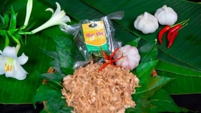 សង្កាត់មានចំណូល ១៥០ ពាន់លានដុង/ឆ្នាំ ដោយសារការធ្វើនំបញ្ចុក Bui ។