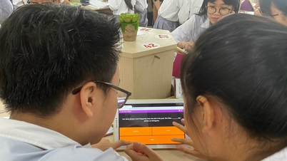 Siết quản lý điện thoại trong trường học
