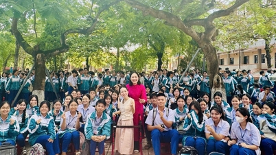 សាលាសប្បាយទេ?
