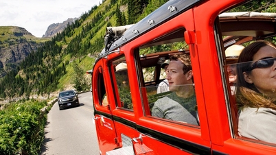 Billionaires Mark Zuckerberg and Tim Cook 'hang out' where this summer?