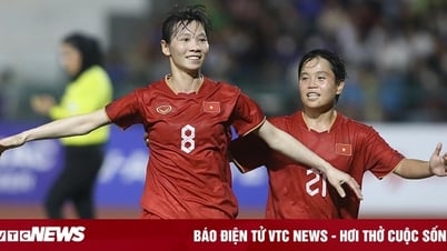 Cầu thủ 3 lần vô địch SEA Games sân 11 người lên tuyển futsal nữ Việt Nam