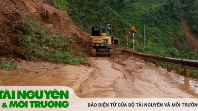 Lai Châu phân luồng giao thông khắc phục sạt lở mặt đường do mưa lũ