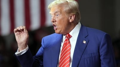 Ông Trump chỉ trích bà Harris 'tiệc tùng' giữa lúc Israel tấn công Iran