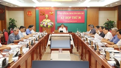 Không để tổ chức đảng thành công cụ của sai phạm - Bài 1: Khi tổ chức đảng rơi vào “4 mất”