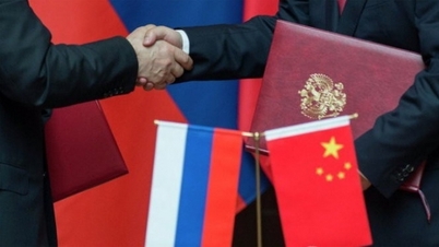 រុស្ស៊ី-ចិនចាប់ដៃគ្នា BRICS កើនឡើង ប៉ុន្តែគោលដៅមិនមែនដើម្បីផ្តួលរំលំ 'អាវុធ' ដុល្លារទេ? តើប្រទេសចង់បានអ្វី?