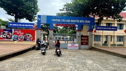 Mùi lạ tấn công trường học, 2 giáo viên ngất xỉu