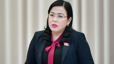 Trưởng Ban Công tác đại biểu nói về vụ cô giáo thân mật với nam sinh