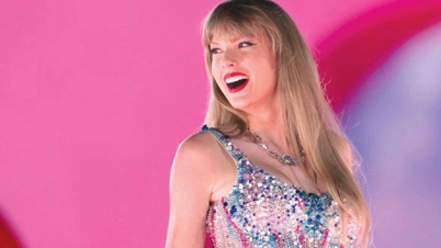 Singer Taylor Swift declares support for Ms. Harris