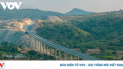 ក្រសួង​ដឹកជញ្ជូន​ដាក់​ជូន​រដ្ឋសភា​ពិនិត្យ​គោលនយោបាយ​សាងសង់​ផ្លូវ​ល្បឿន​លឿន Gia Nghia