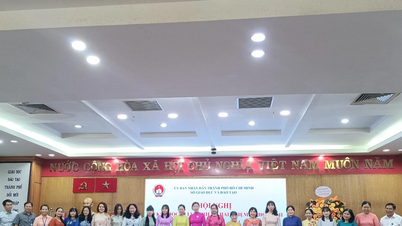 HCMC: Giving Tet gifts to 37 specialized schools and centers supporting the development of inclusive education