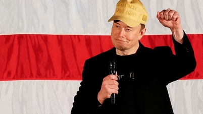 Elon Musk tặng 1 triệu USD cho người ký ủng hộ ông Trump