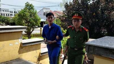 អស់សង្ឃឹម​ព្រោះ​បំណុល​ដែល​ធ្លាក់​ពីលើ​មេឃ