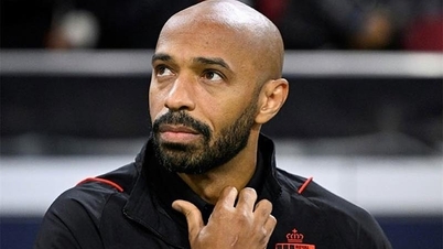 ការប្រយុទ្ធរបស់ Thierry Henry ជាមួយនឹងជំងឺធ្លាក់ទឹកចិត្ត