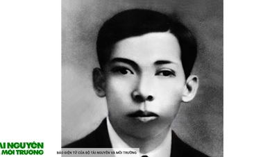 អគ្គលេខាធិការ Tran Phu