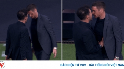 Diego Simeone ស្ទើរតែបានចូលប្រឡូកក្នុងជម្លោះជាមួយនាយកបច្ចេកទេសរបស់ Dortmund