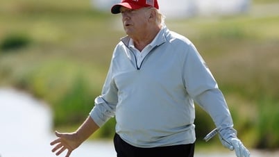 Loạt diễn biến mới báo hiệu rắc rối cho ông Trump