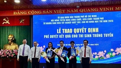 Only 2 candidates passed the civil service exam from excellent students in 2024