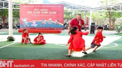 นักเรียนโรงเรียน iSchool ตื่นเต้นที่จะได้สัมผัสประสบการณ์เกมพื้นบ้าน