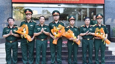 Bệnh viện Quân y 175 cử y, bác sĩ thực hiện nhiệm vụ tại huyện đảo Trường Sa