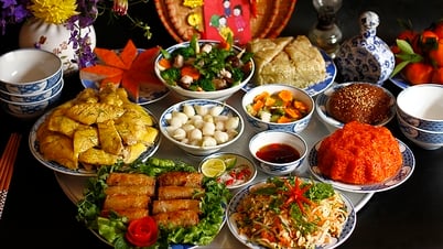 Hai mẹo ăn giúp giảm và giữ cân ngày Tết