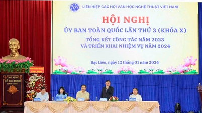 Tổng kết công tác Văn học Nghệ thuật năm 2023 và triển khai nhiệm vụ 2024