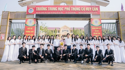 Lớp học miền núi có 100% thí sinh đậu NV1, có trường top đầu cả nước