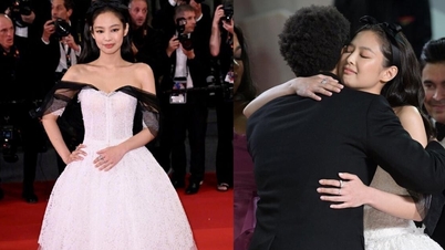 Jennie ឱប The Weeknd យ៉ាង​តឹង​ណែន​ក្នុង​មហោស្រព​ភាពយន្ត Cannes បន្ទាប់​ពី​វីដេអូ​ឃ្លីប​ណាត់​ជួប​ជាមួយ V របស់ BTS ត្រូវ​បាន​បែក​ធ្លាយ
