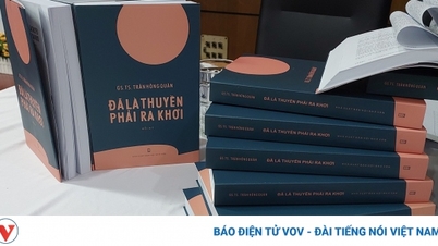 Launching memoir about Professor Tran Hong Quan