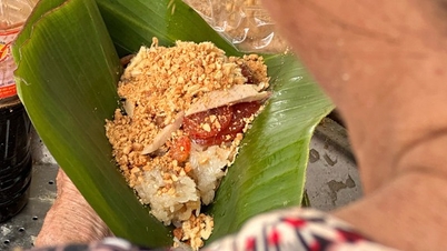 កកកុញ​អតិថិជន​ព្រោះ​បាយ​ស្អិត​ត្រាំ​ទឹក​ដូង