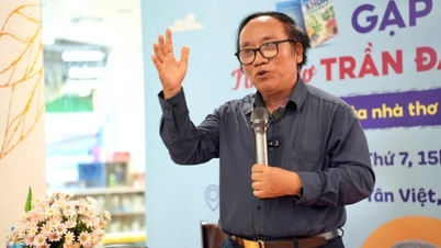 시인 Tran Dang Khoa가 젊은 부모들에게 유용한 조언을 제공합니다.