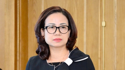 'Xét tuyển sớm khiến các trường THPT mất nhiều công sức sao in học bạ'