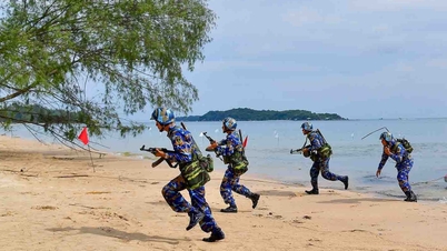 แรงบันดาลใจช่วยนายทหารและทหาร กองทัพเรือภาค 5 สืบสานเจตนารมณ์ปกป้องทะเลใต้ให้มั่นคง