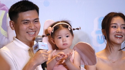 Baby 'Dear Pam' អោយប៉ាមកជូតខ្នង ម៉ាក់នៅឆ្ងាយ ប៉ាជាកំពូលវីរបុរស