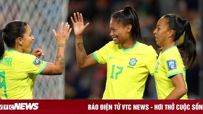 Live football Brazil vs Panama group stage Women's World Cup 2023