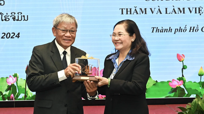 ថ្នាក់ដឹកនាំទីក្រុងហូជីមិញ ទទួលគណៈប្រតិភូមកពីខេត្តចំប៉ាសាក់ ប្រទេសឡាវ
