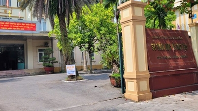 ស្តីបន្ទោស 1 គ្រូ