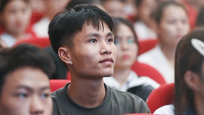 Tiếp sức đến trường tân SV Tây Bắc: Khoản vay trả bằng tri thức cho xã hội