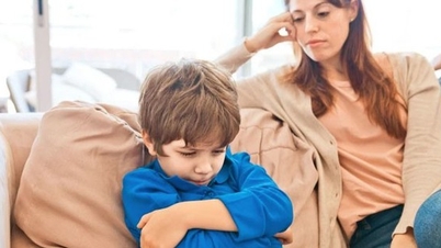 8 sai lầm của cha mẹ khiến con trải qua một tuổi thơ không mấy vui vẻ