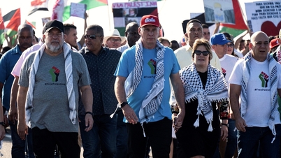 Cuban President Leads Pro-Palestinian March