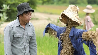 Thai Hoa បានអវត្តមាននៅពេលដែលគាត់បានឈ្នះពានរង្វាន់តារាសម្តែងឆ្នើមចំនួន 2 នៅកម្មវិធី Kite Awards ឆ្នាំ 2023 ។