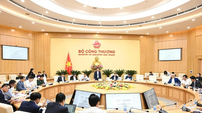 Hướng tới thị trường bán thẳng điện cho các “ông lớn”