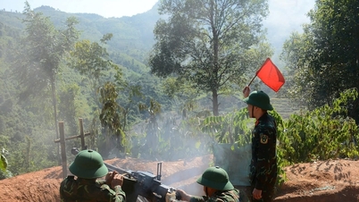 Khen tặng tập thể, cá nhân trong diễn tập khu vực phòng thủ huyện Mường Ảng