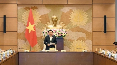 Chủ tịch Quốc hội chủ trì họp về Luật Công nghiệp quốc phòng, an ninh